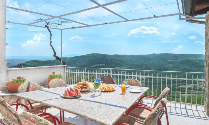 Motovun Apartamento | Apartment Stella