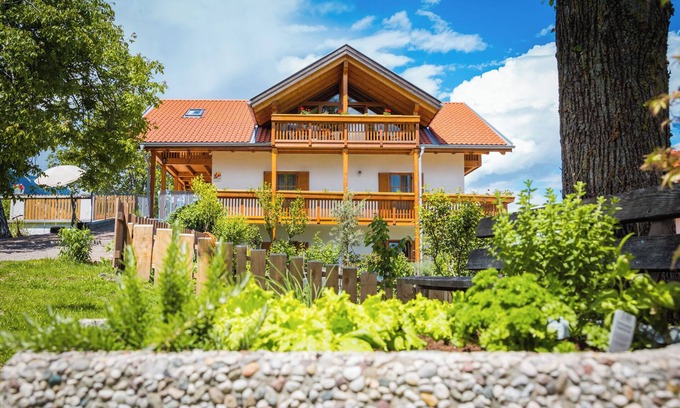Vollan Apartamento | Apartamento 'Stettnerhof Laugen' con vistas a la montaña, terraza y Wi-Fi