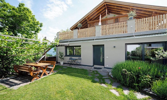 Vollan Apartamento | Apartamento 'Stettnerhof Mayenburg' con vistas a la montaña, terraza y Wi-Fi