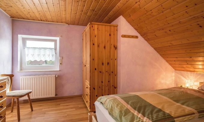 Tettnang Apartamento | Apartamento "Stiefmütterchen" en Granja cerca del Lago de Constanza con Terraza y Piscina