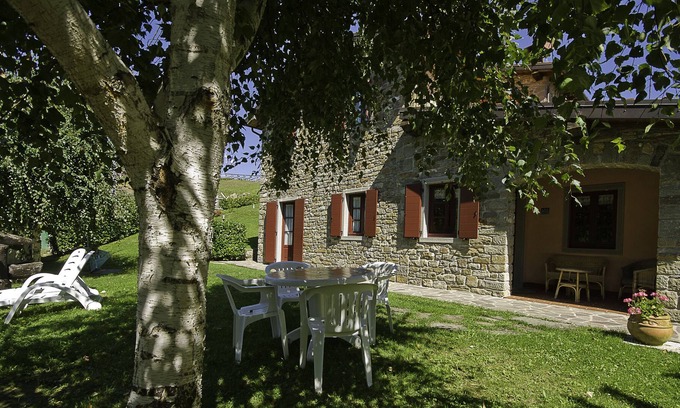 Cutigliano Apartamento | Apartamento rodeado de naturaleza con piscina climatizada