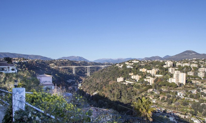 Ventabrun Apartamento | Apartment T3 air-conditioned on one level on the heights of Nice