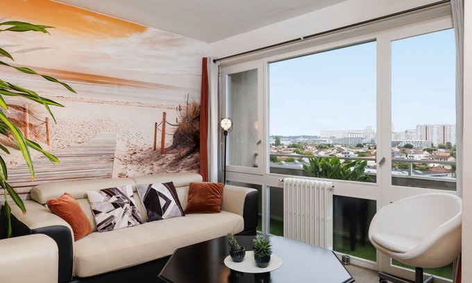 Le Bouscat Apartamento | Apartamento 'T4 Avec Tennis' con jardín compartido, Wi-Fi y aire acondicionado