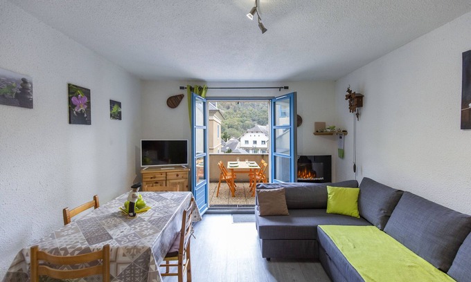 Sainte-Marie-de-Campan Apartamento | Apartamento 'Terrasse Vue Montagne' con vistas a la montaña y terraza privada