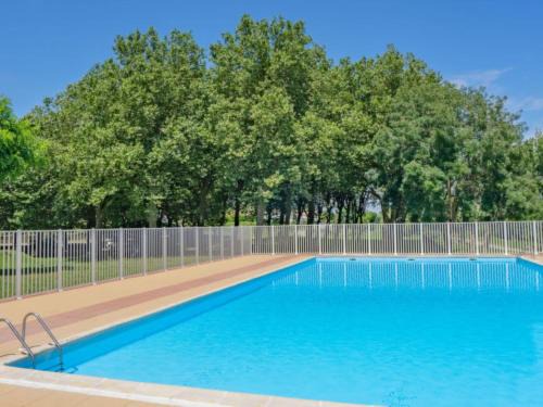 Vaux-sur-Mer Apartamento | Apartment Terrasses de Pontaillac by Interhome