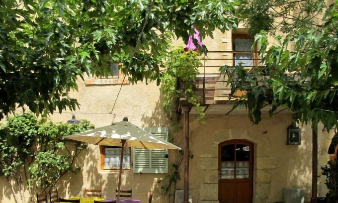 Ollieres Apartamento | Apartamento Terres Ste Hilaire - Ciste (OLL102) en Ollieres - 8 personas, 4 dormitorios