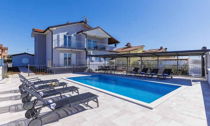 Umag Apartamento | Apartamento Tommy by Interhome
