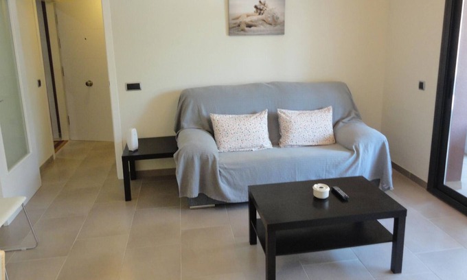 Torredembarra Apartamento | Apartment Torredembarra, 2 bedrooms, 4 persons