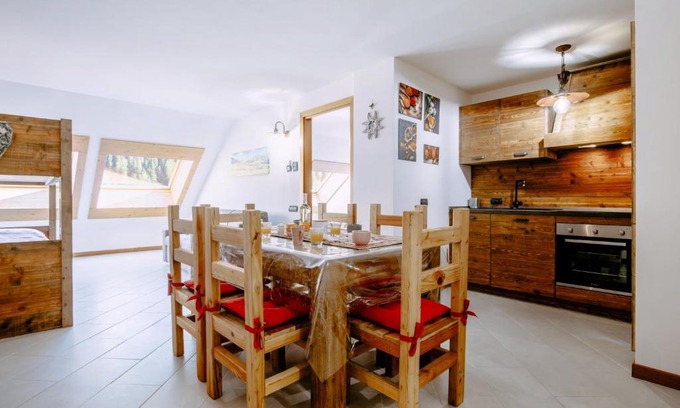 Alba Apartamento | Apartment Torrita di Canazei by Interhome