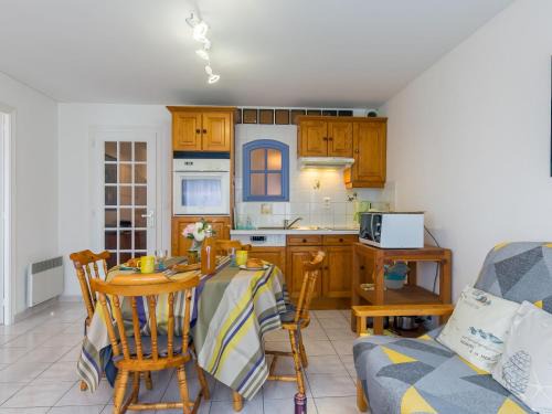 Concarneau Apartamento | Apartment Ty Bugale by Interhome