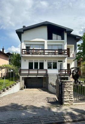 Mali Radic Apartamento | Apartment Una Laguna