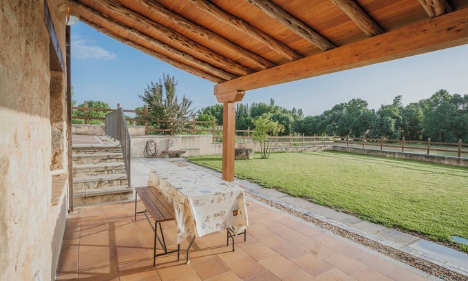 Cabanas de Polendos Casa | Apartamento 'Velasco I' con terraza privada, Wi-Fi y aire acondicionado