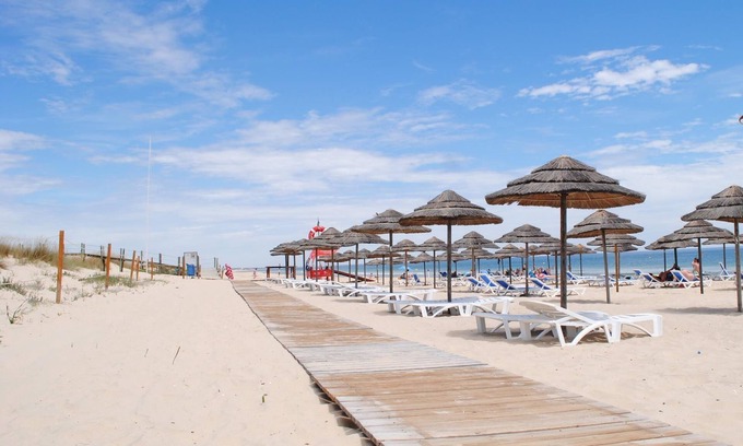 Vila Nova De Cacela Apartamento | Apartamento 'Vila Nova De Cacela' con Wi-Fi y aire acondicionado