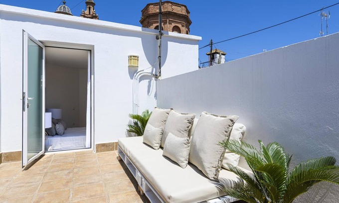 El Pilar Apartamento | Apartamento Valencia, 2 dormitorios, 6 personas