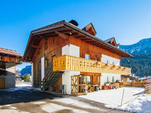 Mazzin Apartamento | Apartment Valentini by Interhome