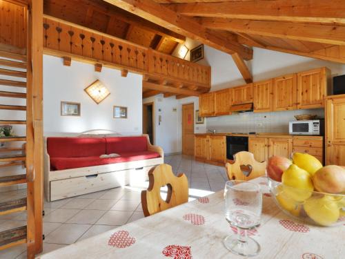Campitello di Fassa Apartamento | Apartment Villa Placidia Apt 31 by Interhome