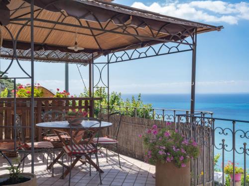 Ventimiglia Apartamento | Apartment Villa Ginestra by Interhome