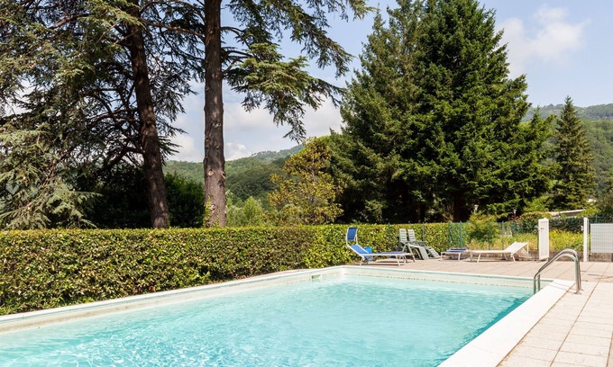 Aulla Apartamento | Apartment "Villa Tiziana Relax" with Shared Pool & Wi-Fi