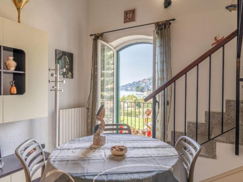 Latte Apartamento | Apartment Vista Mare by Interhome
