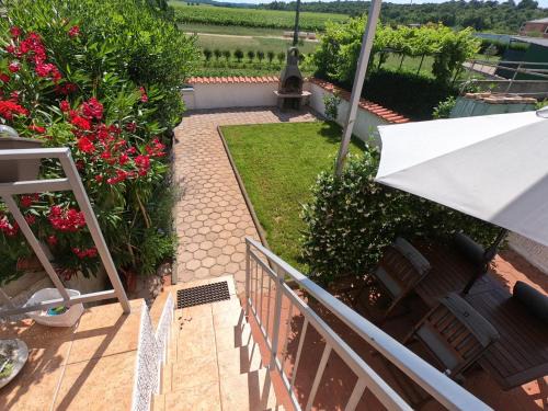 Funtana Apartamento | Apartment Viti with garden and barbecue