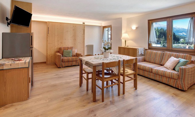 Santa Caterina Valfurva Apartamento | Apartamento 'Vittoria Mono' con vistas a la montaña, terraza y Wi-Fi