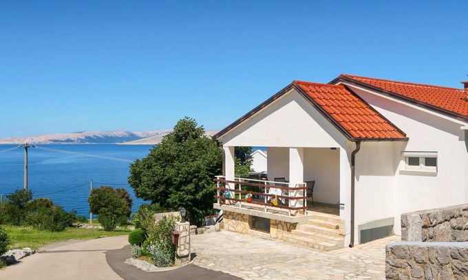 Sveti Juraj Apartamento | Apartamento Volga by Interhome