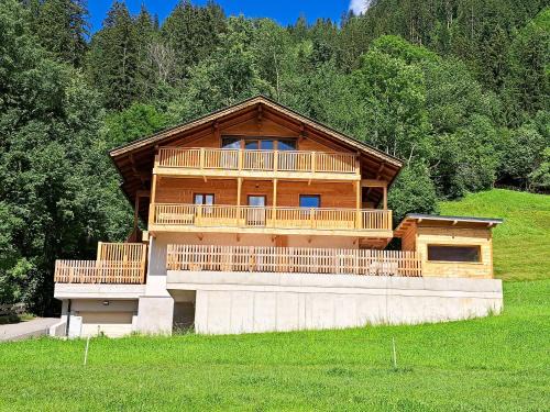 Hart im Zillertal Apartamento | Apartment Wasserfall im Zillertal - Oasis of Peace with Panoramic Terrace, near Fügen