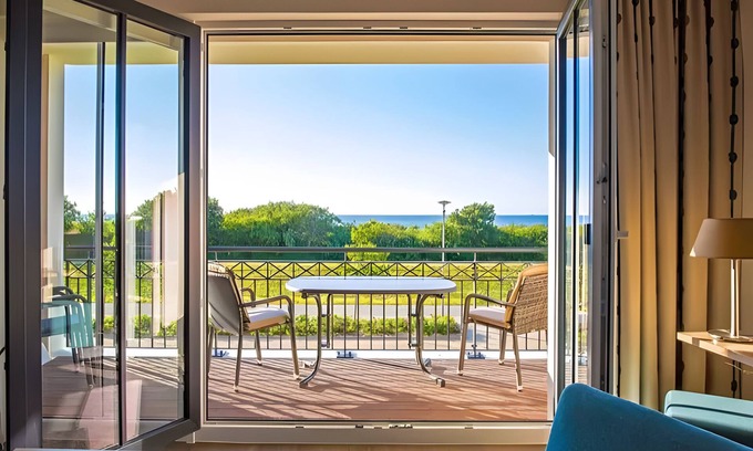Boergerende-Rethwisch Apartamento | Apartamento 'Waterkant 180 Grad' con vistas al mar, terraza privada y Wi-Fi