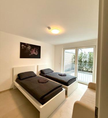 Rhein-Erft-Kreis District Apartamento | Apartment WH6