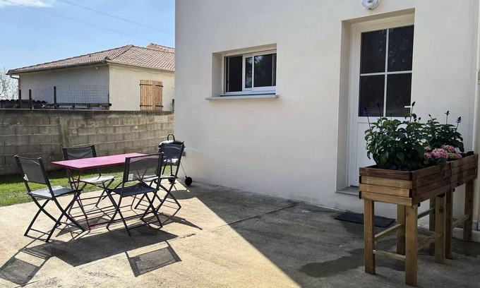 Santa-Maria-Poggio Apartamento | Wohnung mit Terrasse in Santa Maria Poggio