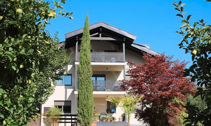 Tesimo Apartamento | Apartamento 'Wiesgut Stark' con vistas a la montaña, terraza privada y Wi-Fi