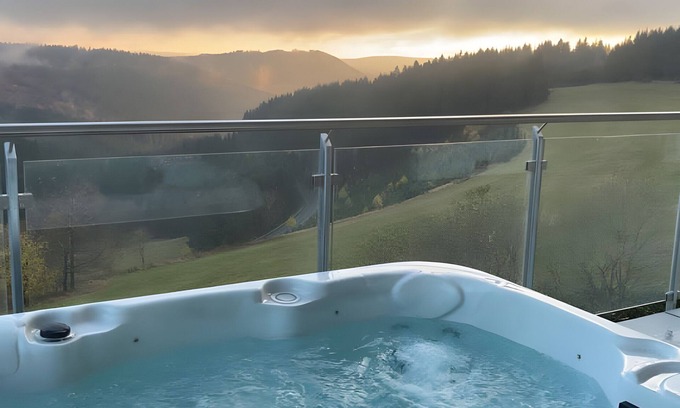 Untervalme Apartamento | Apartamento 'Winterberg E2' con vistas a la montaña, jardín compartido y Wi-Fi