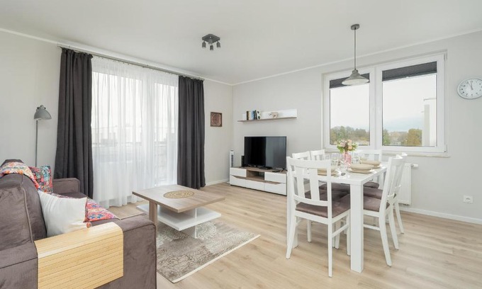 Grunwald Apartamento | Apartment with 2 Bedrooms and FREE GARAGE Poznań by Noclegi Renters