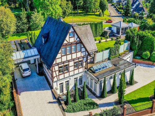 Kastellaun Apartamento | Apartment with bar, recreation room in Kastellaun