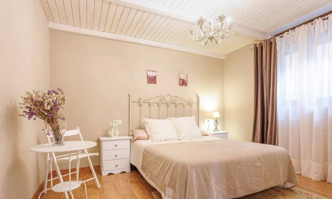 Lugo Apartamento | Apartamento con zona verde