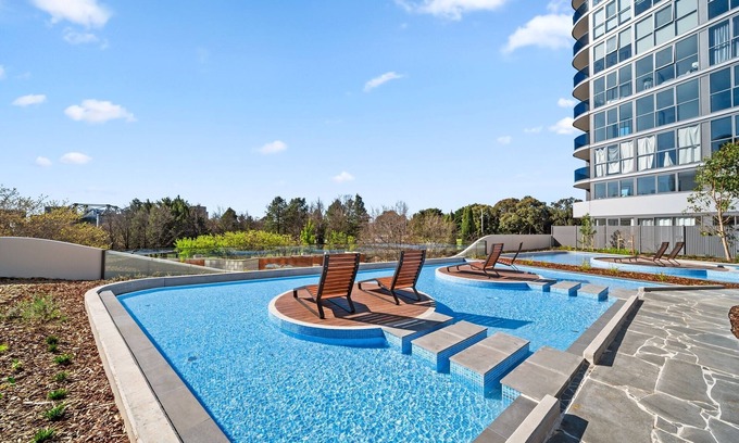 Phillip Apartamento | Apartment with Gym and Indoor Pool Access