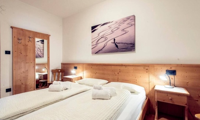 Pera Apartamento | Apartamento con 2 dormitorios y 3 baños para 4-6 personas en Val di Fassa