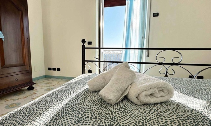 Agerola Casa | Apartment With Panoramic Terrace on Amalfi Coast