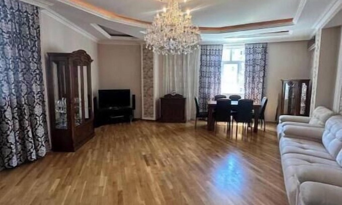 Baku Apartamento | Apartment with park view