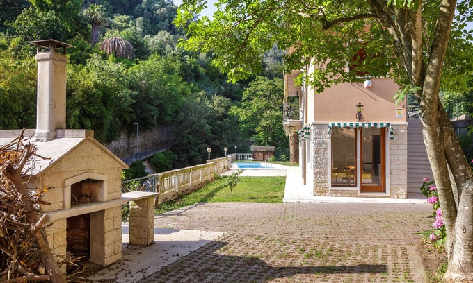 Sori Apartamento | Apartamento con piscina, jardín y parking en Sori, Golfo Paradiso, Liguria