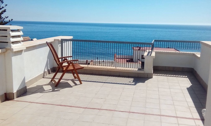 Carboneras Apartamento | Apartamento junto a la Playa con WiFi