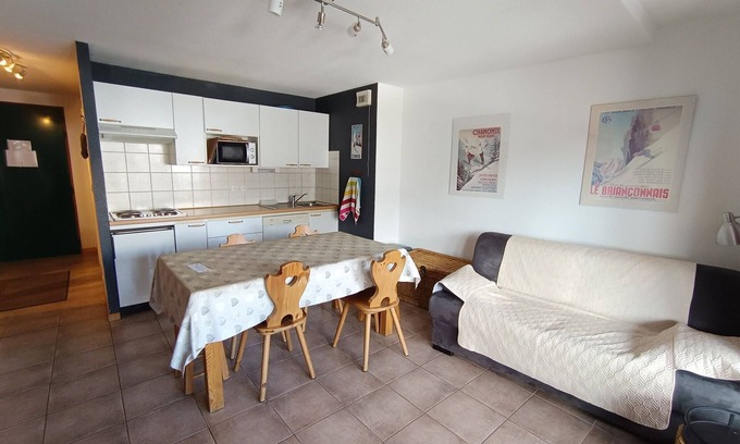 Montgenevre Apartamento | Apartamento con balcón al sur, estacionamiento y se admiten mascotas
