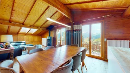 Randogne Apartamento | Apartment with spectacular view of the peaks