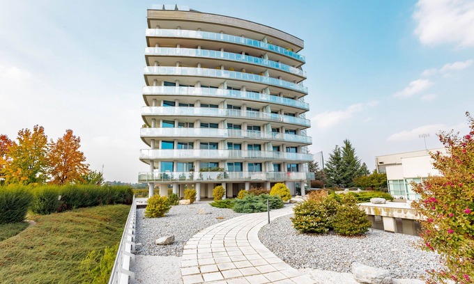 Madonna dell'Olmo Apartamento | Apartment with terrace and panoramic view