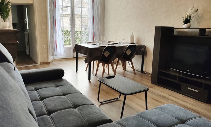 Langres Apartamento | Vrbo Property