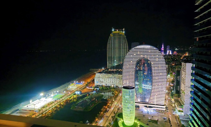 New Boulevard Apartamento | Apartment with view of the sea and city