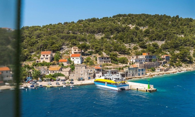 Zirje Apartamento | Apartments Žirje / Two-Bedroom Apartment wit Sea View A1