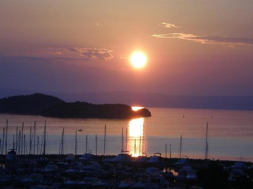 Rab Town Apartamento | Apartment Zorka