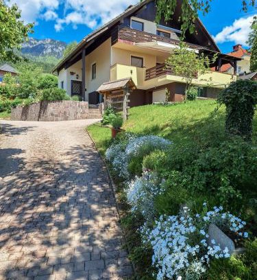 Preddvor Apartamento | Apartment Zupan