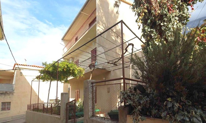 Vrpolje Apartamento | Apartamentos y habitaciones Goran, (13628), Makarska, Makarska riviera, Croacia